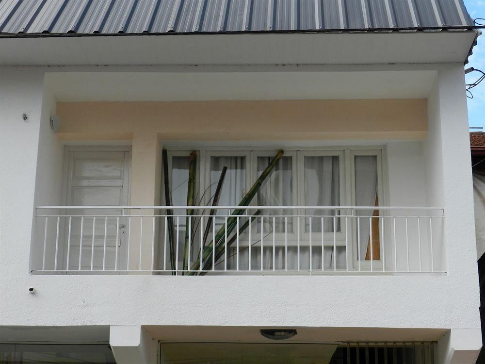 Hotel Colon Posadas Exteriör bild
